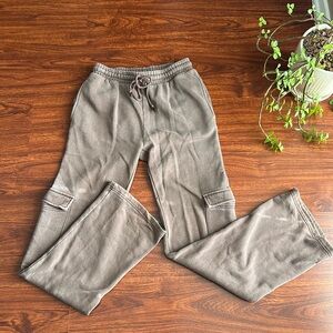 Women’s brown sweats